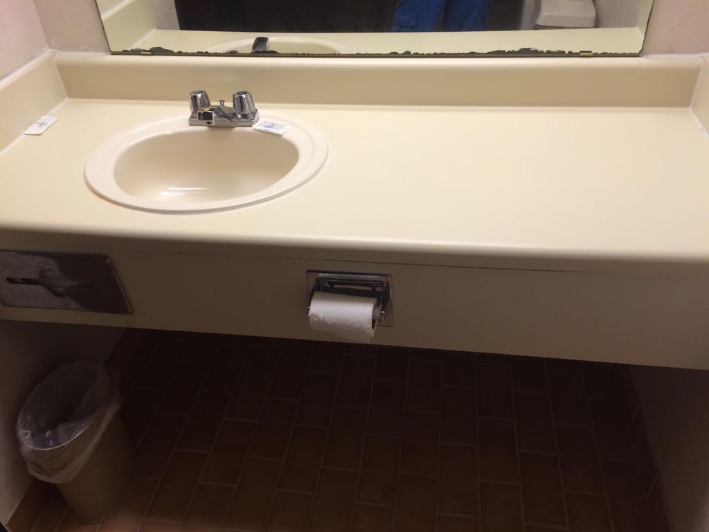 Plaza Hotel And Suites Pine Bluff Buitenkant foto