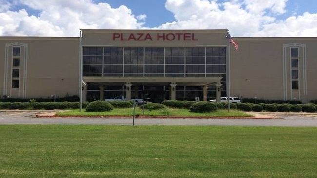 Plaza Hotel And Suites Pine Bluff Buitenkant foto